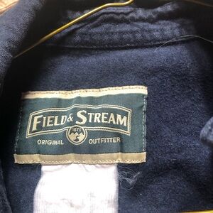 vintage Field & Stream chamois cloth shirt, in a blue flannel material.